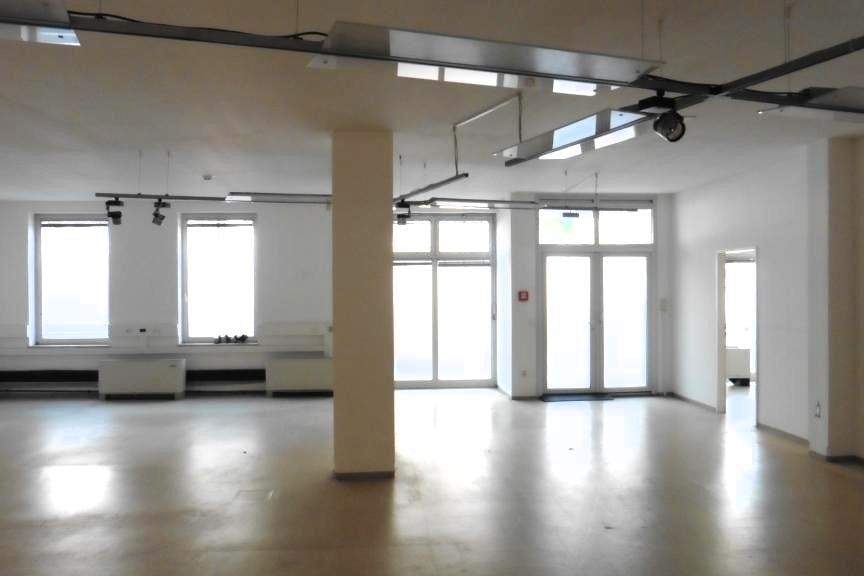 Büro mit eigenem Straßenzugang ++ Nähe U2 und U4 Schottentor, Gewerbeobjekt-miete, 6.768,47,€, 1090 Wien 9., Alsergrund