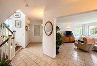 *** Ein Wohntraum mit Urlaubsgefühl: Traumhaft gepflegtes Einfamilienhaus mit Pool, Gartenidylle, Specksteinofen, Wasser-Wasserwärmepumpe mit Fußbodenheizung in Top-Lage ***