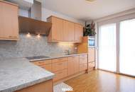 Ruhige 3-Zimmer-Wohnung mit 2 Balkonen und Tiefgaragenparkplatz