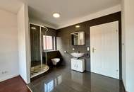 Arbeiten &amp; Wohnen perfekt vereint – Saniertes Einfamilienhaus mit Geschäftslokal und großzügiger Terrasse