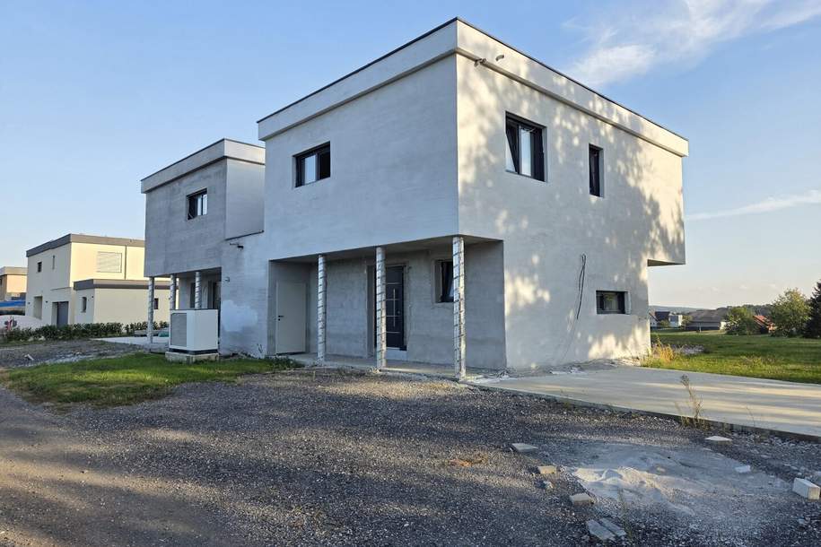 Gut eingeteilte Doppelhaushälfte in absoluter Ruhelage mit unverbaubarem Ausblick., Haus-kauf, 438.000,€, 8093 Südoststeiermark
