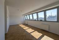 Lichtdurchflutete 3 Zimmer DG-Wohnung mit Terrasse & Klimaanlage im Herzen des 9. Bezirks - Glasergasse