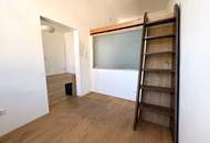 SANIERUNGSBEDÜRFTIGE 2-ZIMMER-WOHNUNG IM STILALTBAU NÄHE BOTANISCHER GARTEN