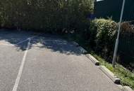 SEHR NIEDRIGE HEIZKOSTEN – BARRIEREFREIE 3-ZIMMER-WOHNUNG MIT BALKON und Autoabstellplatz