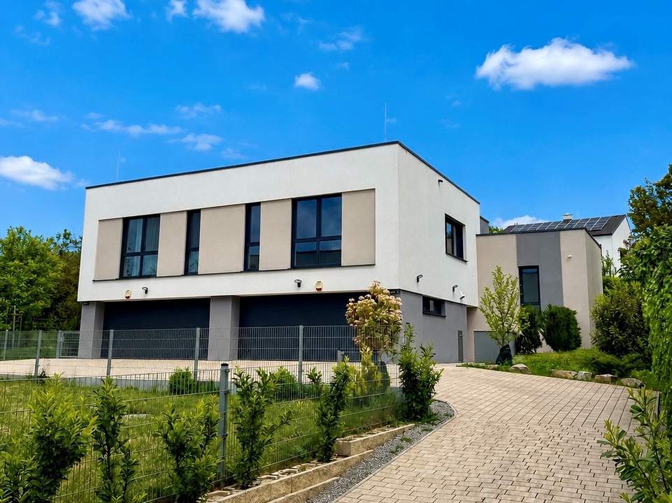 Zwei Häuser - ein Zuhause! Modernes Doppelhaus für Familien und Generationen