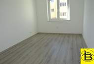 15459 Sehr gepflegt, Zentrum Loggia mit SEEBLICK!