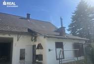 sREAL- LANDLEBEN MIT CHARAKTER - Historisches Bauernhaus mit Scheune, Backstube, Pool und 1.296 m² Grund