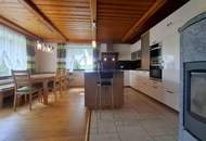Geräumiges Zweifamilienhaus in Pöndorf