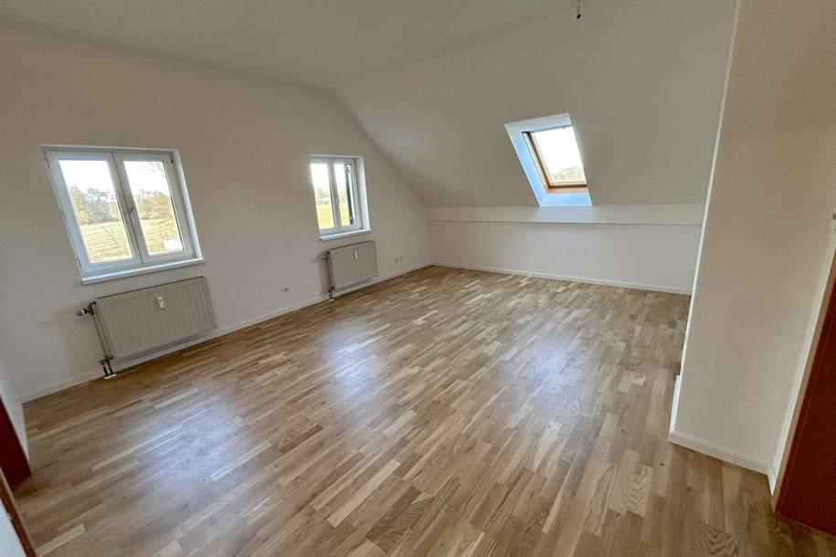 Fürstenfelder Wohntraum: Dachgeschossidylle auf 76,3 m²!, Wohnung-miete, 599,00,€, 8280 Hartberg-Fürstenfeld