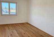 "Letzte Wohnung im Gebäude" Top 4-Zimmerwohnung (Erstbezug) mit Potenzial zum zukünftigen Mehrwert!