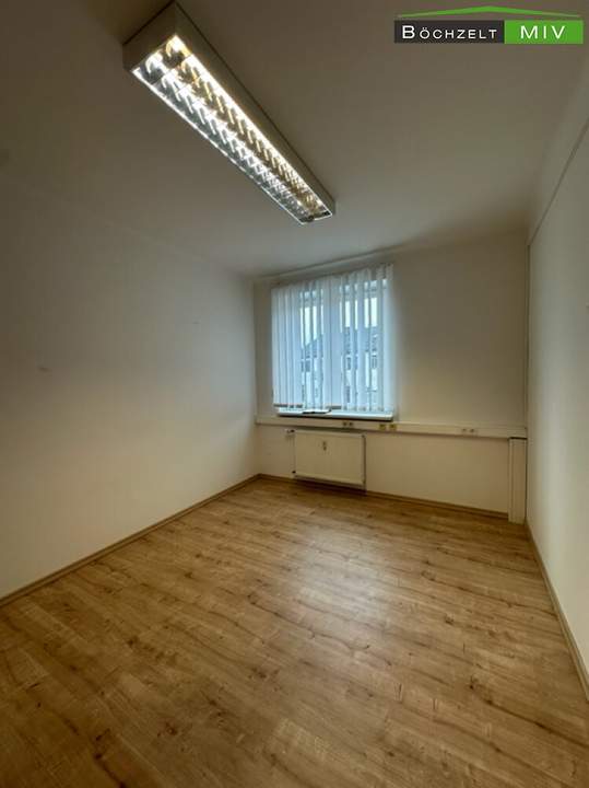 ca. 12,95 m² Büro im Obergeschoss ++ KNITTELFELD, Kompetenzzentrum ++