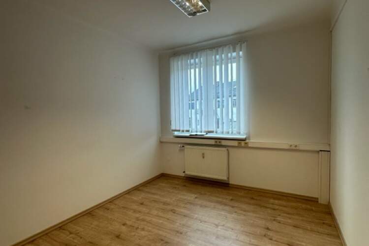 ca. 12,95 m² Büro im Obergeschoss ++ KNITTELFELD, Kompetenzzentrum ++, Gewerbeobjekt-miete, 124,50,€, 8720 Murtal