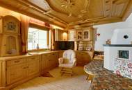 Attraktive Doppelhaushälfte mit sonnigem Wintergarten in ruhiger Lage