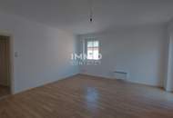 3-ZIMMER EIGENTUMSWOHNUNG IN DER MITTERAU!
