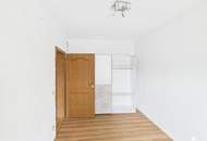 3-Zimmer Wohnung mit Gestaltungspotenzial in attraktiver Lage. Seeboden. Indoor Pool. Touristische Vermietung. Stellplätze.