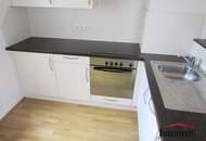 RUHELAGE - 2-Zimmerwohnung mit Balkon! (Mietbeginn 01.03.2026)