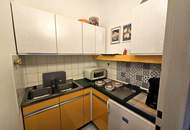 Kurzzeitmiete: Dachgeschoßwohnung mit schönem Ausblick!