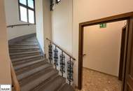 Ganzes Haus zu mieten: 1 Geschäftslokal, 1 Büro, 2 Wohnungen nahe U1