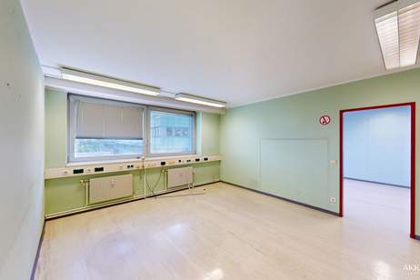 Großzügige Büro-/Praxisräume im 5. OG mit guter Raumaufteilung, Gewerbeobjekt-miete, 2.334,60,€, 1210 Wien 21., Floridsdorf