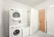 Exklusives Dachgeschossjuwel mit Balkon, Terrasse und Garagenplatz nahe Schubertpark