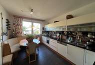 Zweifamilienhaus zwischen Linz und Wels mit Garten und Pool