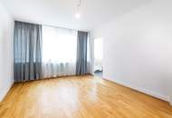 Besichtigung Freitag 12.12.: Tolle Einzimmer Wohnung - schön saniert - gut gelegen - neue Küche