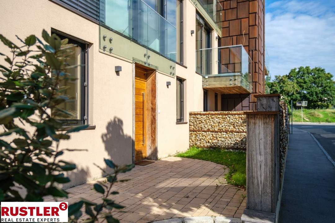 RESERVIERT! - Gartenwohnung mit perfekter Tageslichtlage und separatem Bereich für flexible Nutzung