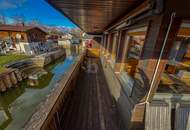 DIREKT AM WASSER: TRAUMHAFTES BOOTSHAUS IN SONNIGER LAGE