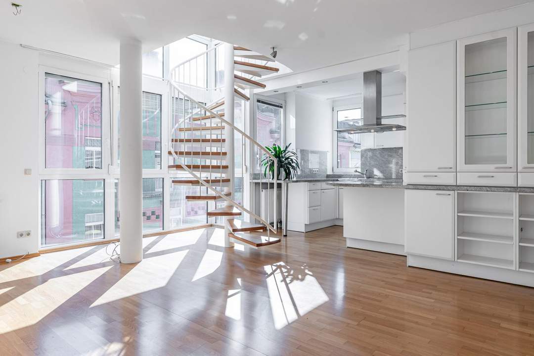 Stilvolle Maisonette-Wohnung über den Dächern von Linz mit Dachterrasse