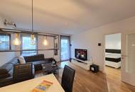 Sehr gepflegte Erdgeschoss- Wohnung mit Eigengarten und Carport