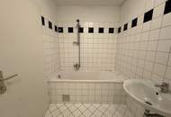 Lichtdurchflutete 2-Zimmer-Dachgeschosswohnung mit perfekter Anbindung