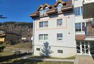 Sonnige 3-Zimmer-Wohnung mit Carport und Grünblick