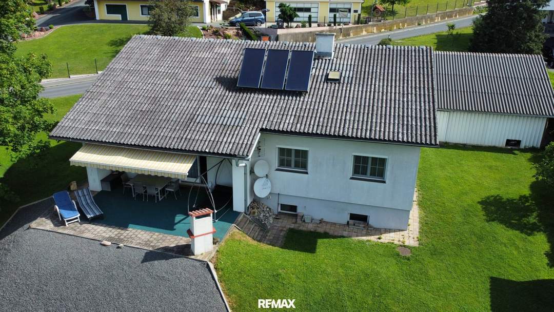 Platz zum Leben: Wohnhaus mit Traumgarten im steirischen Thermenland