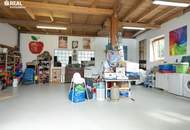 Liebevolles Anwesen mit Atelier auf traumhaft schönem Eigengrund - 59,17m² Wohnhaus plus 58,84m² modernisierte Scheune!