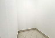 DG-Traum | 2-Zimmer-Wohnung + moderne Küche & Tageslichtbadezimmer – in stilvoll saniertem Altbau
