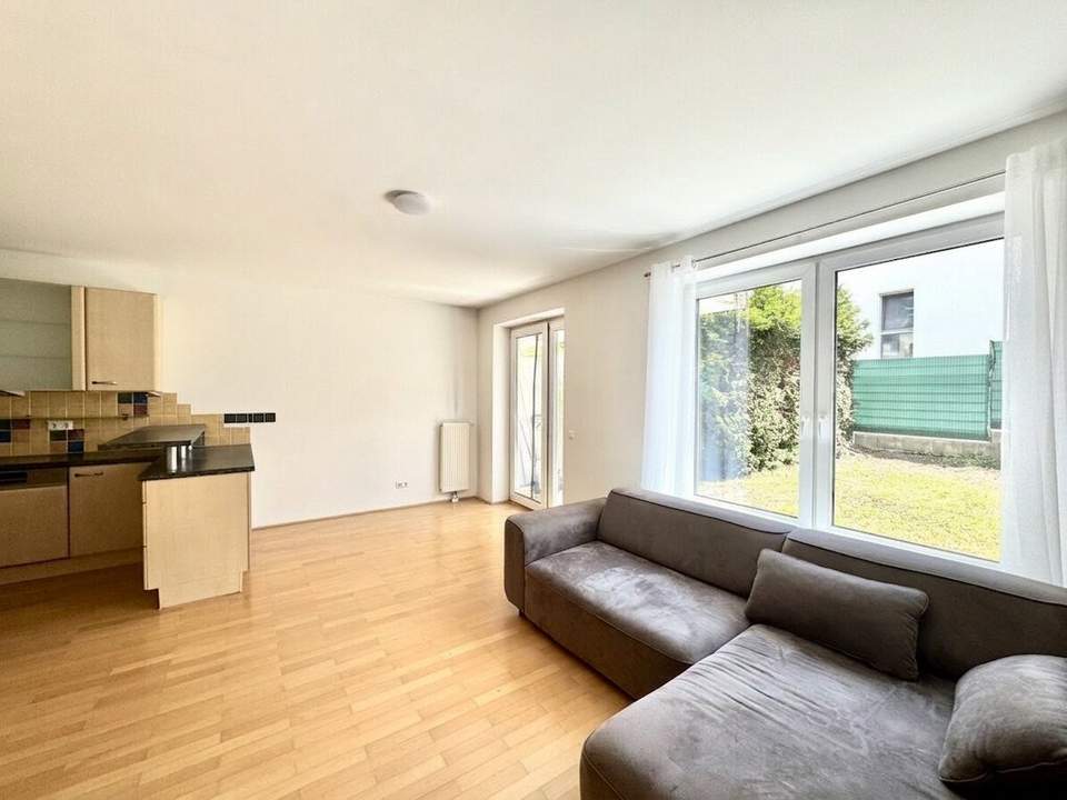 Maisonette mit Reihenhaus-Charakter | Eigengarten, Terrasse, Balkon & Tiefgarage | Nähe Bahnhof Unterkritzendorf