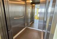 Einzigartige Dachgeschosswohnung mit Traum-Ausblick auf den Kahlenberg!