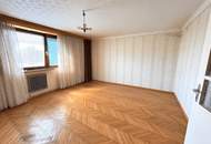 Sanierungsbedürftiges Einfamilienhaus mit Garten im idyllischen Föhrenhain