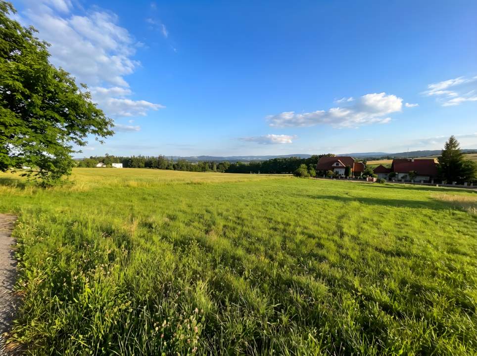 Grundstück mit Aussichtslage perfekt für Einzelhaus oder Doppelhaus