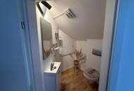 Wunderschöne Dachgeschoss-Maisonette mit Designküche, Balkon &amp; eigener Garage in Weiz