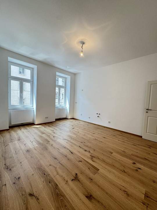 Erstbezug im Stilaltbau – Sanierte 3-Zimmer-Wohnung mit Lift in Ruhelage nahe U3