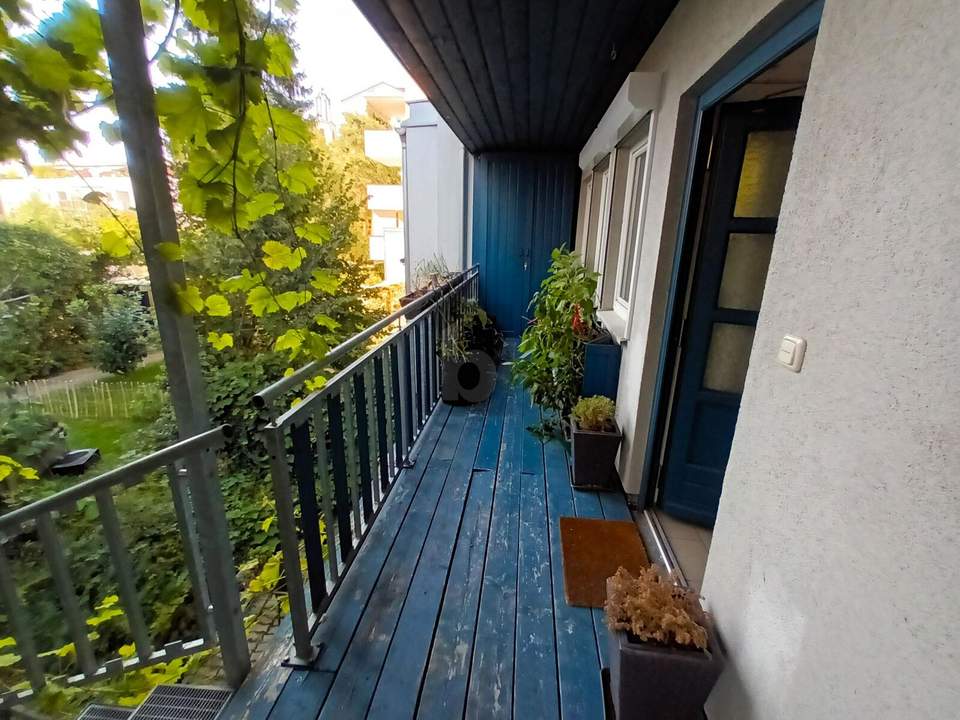 Preisreduktion! MIT LOGGIA UND GARTEN - IDEAL FÜR SINGLE ODER PAAR