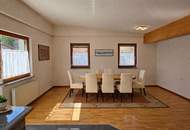 Investment mit Ausbaupotenzial – Wohneinheit über Doppelgarage!