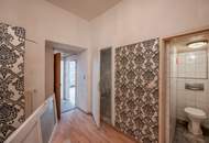 ++NEU++ Renovierungsbedürftige 4-Zimmer Altbauwohnung im Erdgeschoss!