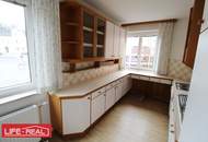 Charmante 3 Zimmerwohnung in Ebelsberg und ein Autoabstellplatz im Hof