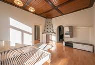 ++Q18++ Renovation-needed 3-room old building flat, lots of potential