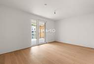 Wohnen, wo andere Urlaub machen: Erstklassige 5-Zimmer-Wohnung am Wasser mit 70m2 Balkon