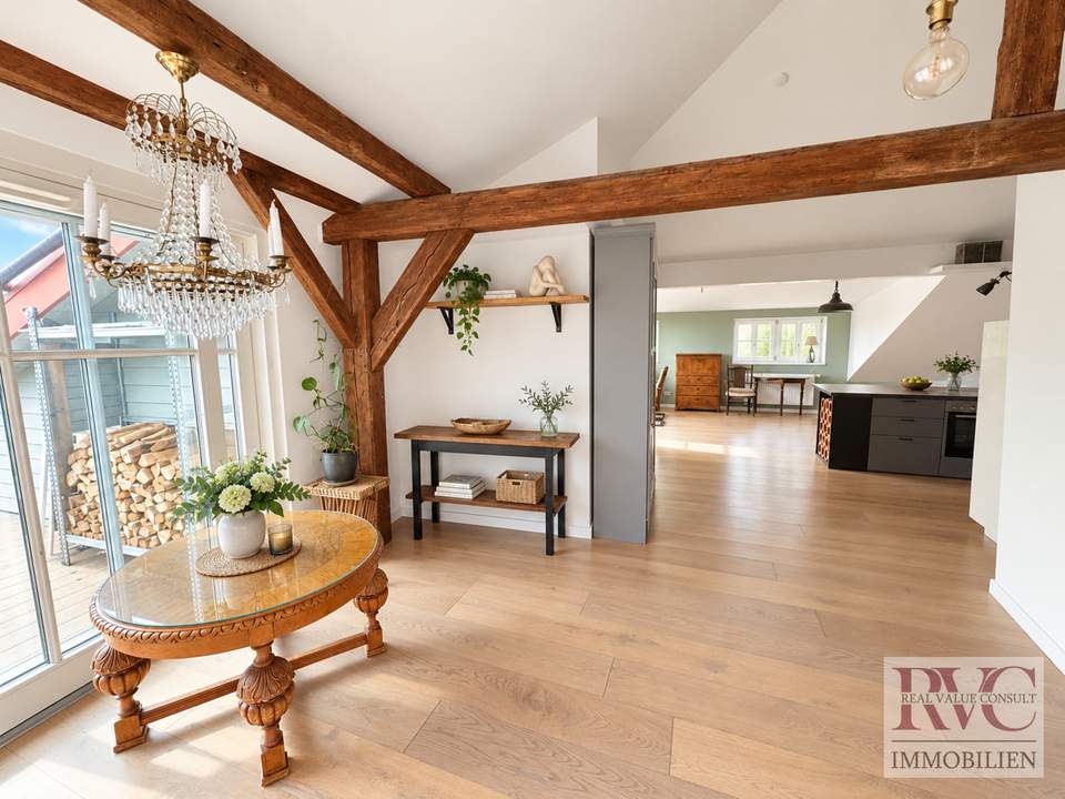 Außergewöhnliche Dachgeschosswohnung in Laufen mit Charme und zwei Dachterrassen