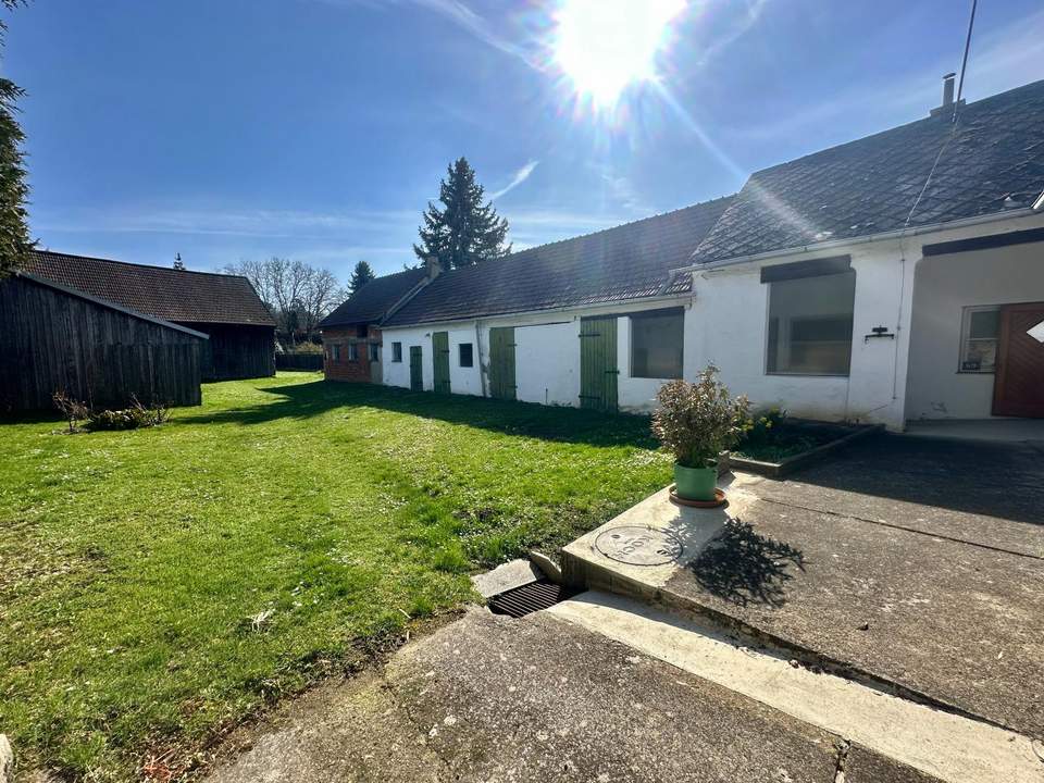 Vielseitiges Bauernhaus auf großzügigem Grundstück in ruhiger Lage