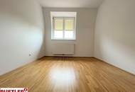 STADTLEBEN PUR | 3-ZIMMERWOHNUNG IM OBERSTEN STOCKWERK